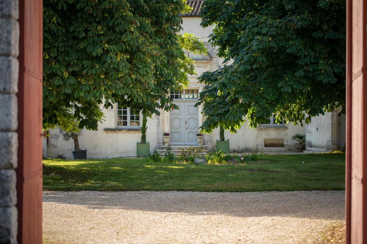Chateau De Feusse Saint-Just-Luzac Exterior photo