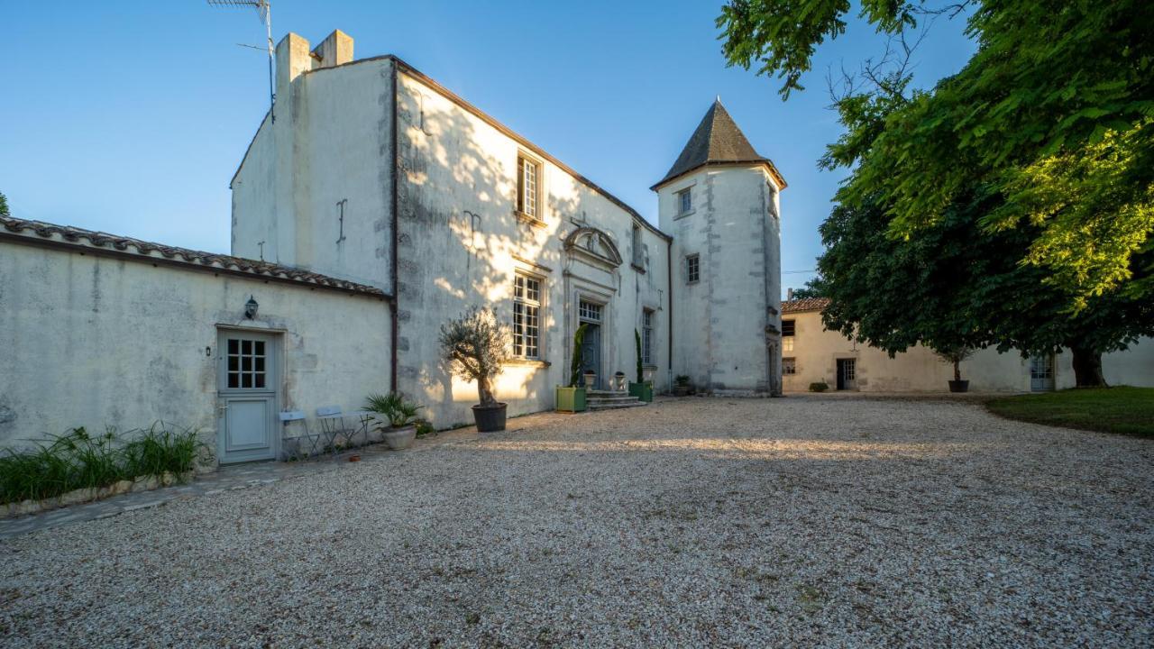 Chateau De Feusse Saint-Just-Luzac Exterior photo